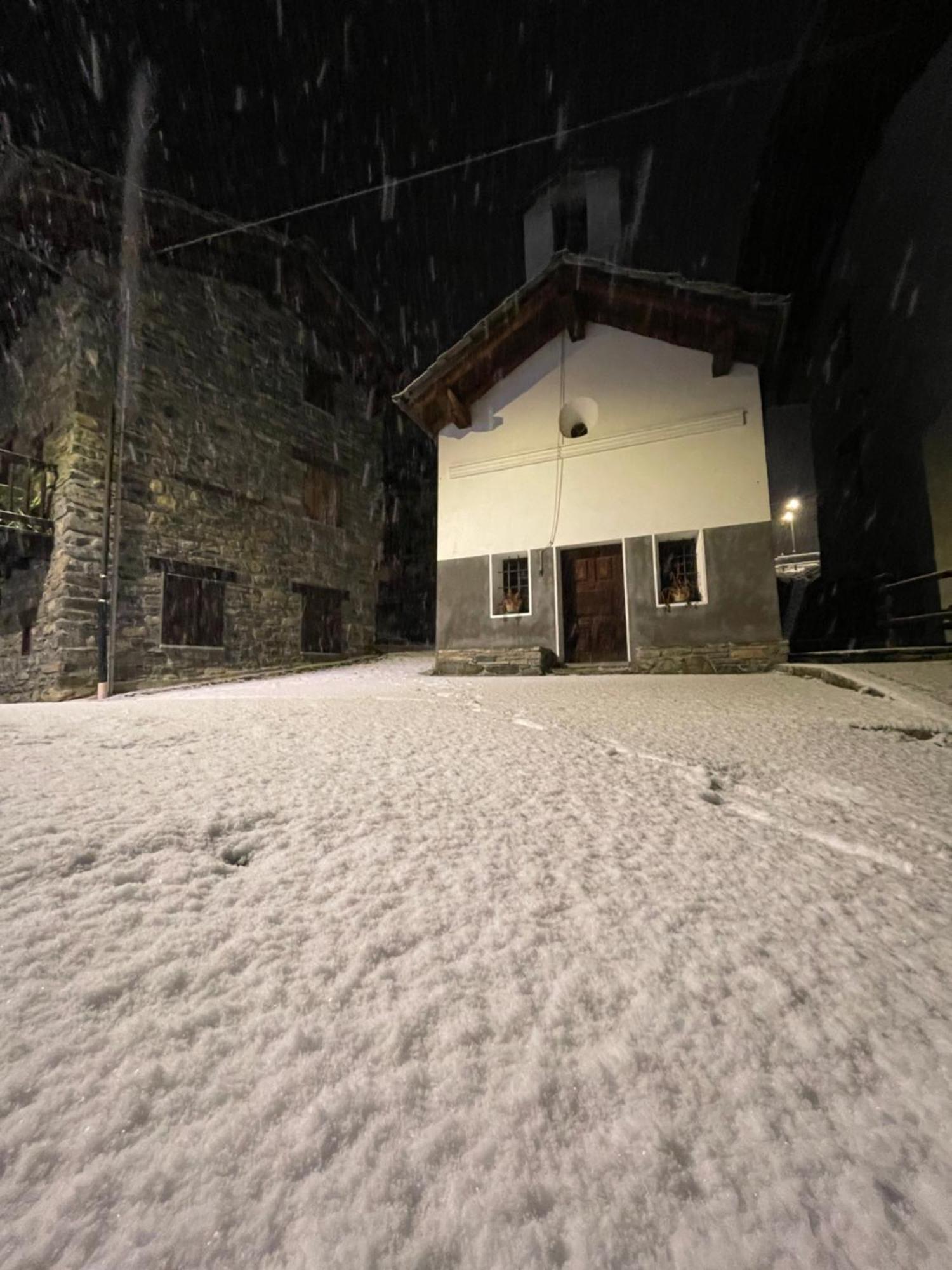 La Maison Del Bon Grato Champorcher Exteriér fotografie